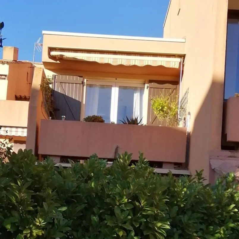Residence Athena Oreade contacts